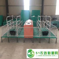豬場自動喂料線料線配件8升定量桶透明塑料豬舍而成