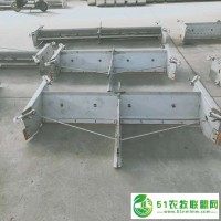 刮糞板有良諸機械設(shè)備生產(chǎn)