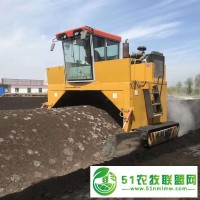 有機(jī)肥自由式翻堆機(jī) 雞糞翻堆機(jī) 養(yǎng)殖場(chǎng)糞便發(fā)酵翻堆機(jī)