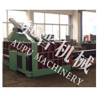 汽車廢金屬打包機(jī)，報(bào)廢汽車打包機(jī)，報(bào)廢卡車打包機(jī)，廢車架打包機(jī)