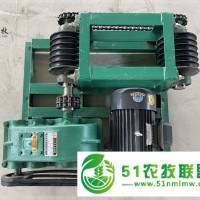 刮糞機(jī)型號(hào)有哪些 豬場(chǎng)一拖二刮糞機(jī) 雞場(chǎng)一拖三清糞機(jī)
