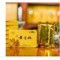 黃金磚岳陽(yáng)君山緊壓黃茶葉名片盒45g直泡巧克力形便捷湖南特產(chǎn)隨