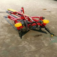 小型花生收獲機(jī)結(jié)構(gòu),小型花生收獲機(jī),收獲機(jī)械,農(nóng)業(yè)機(jī)械設(shè)備