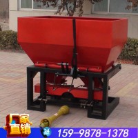 農(nóng)用拖拉機帶三點懸掛式撒肥機 廠家供應(yīng)1方農(nóng)家肥3 point 撒肥機
