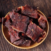 雞肉干工廠直銷(xiāo)風(fēng)干雞肉內(nèi)蒙古散裝熟食休閑零食支持批發(fā)肉干