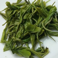 實(shí)體店2023春茶散裝綠茶批發(fā)原產(chǎn)地禮盒包裝曲毫白毛尖茶葉