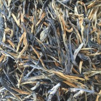 云南鳳慶滇紅古樹紅茶 古樹松針紅茶 原產(chǎn)地散裝批發(fā)