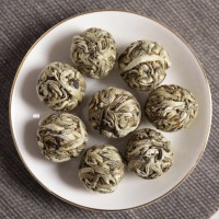 大量批發(fā)云南白茶2022月光白單芽 白毫銀針龍珠 迷你小沱茶