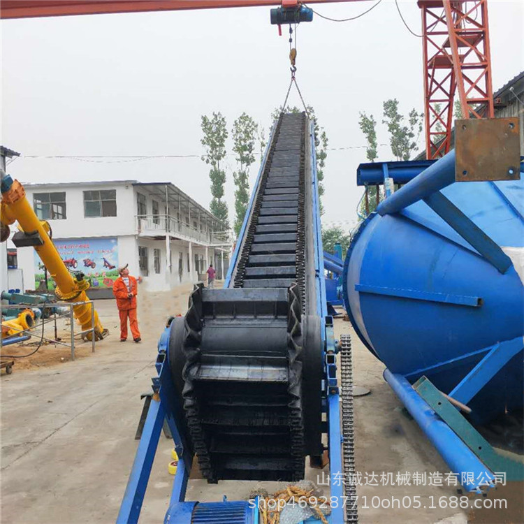皮帶河沙輸送機
