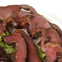 家用商用四川重慶農(nóng)家風(fēng)味豬心煙熏風(fēng)干特產(chǎn)真空包裝500g批發(fā)代發(fā)