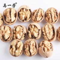 馬一芳新疆核桃薄皮新貨薄殼紙皮核桃原味生5斤孕婦核桃仁零食現(xiàn)