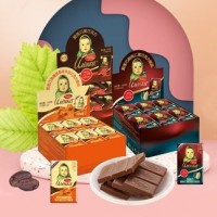 俄羅斯進(jìn)口愛(ài)蓮巧零食大頭娃娃牛奶迷你黑巧克力15克*42塊 包郵