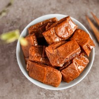 烤肉豆干250g網(wǎng)紅零食夾肉豆脯休閑食品即食豆腐干獨(dú)立包裝批發(fā)