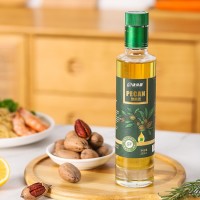 碧根果油生產(chǎn)廠家供應(yīng) 家用農(nóng)家調(diào)味油禮盒裝 薄殼山核桃油 250mL