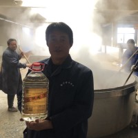 廠家自釀酒水濃香型散裝白酒52度五斤桶裝純糧酒老酒批發(fā)